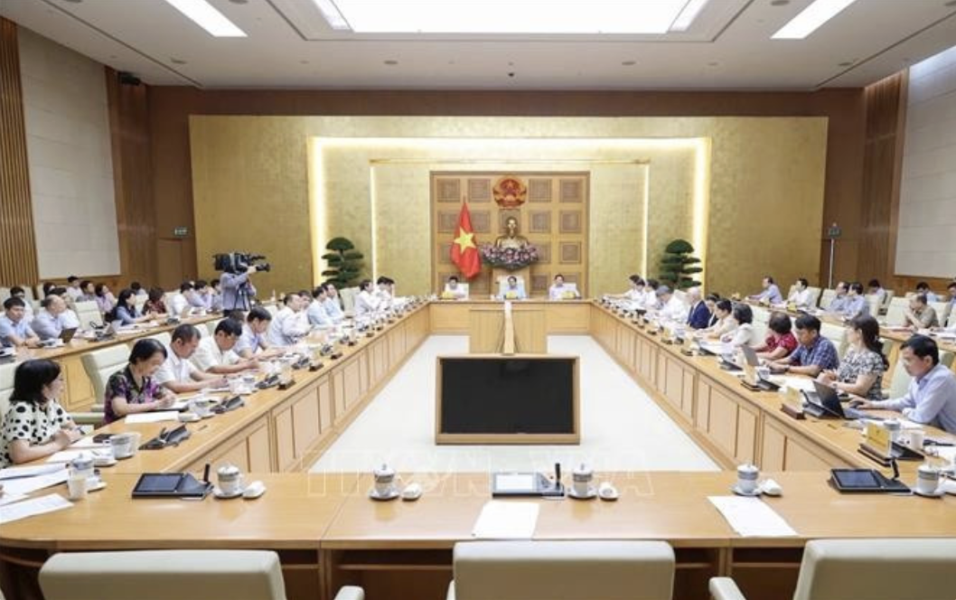 PM chairs meeting on removing barriers to product standardization